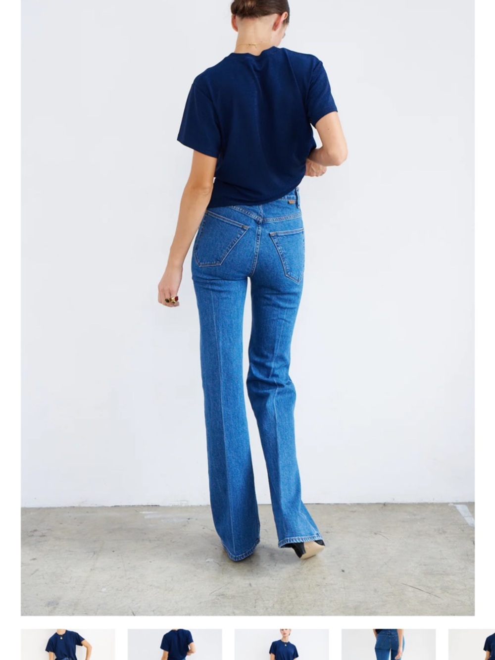 High-Rise Wide-Leg Women’s Jeans in Medium Blue - Picture 3 of 7